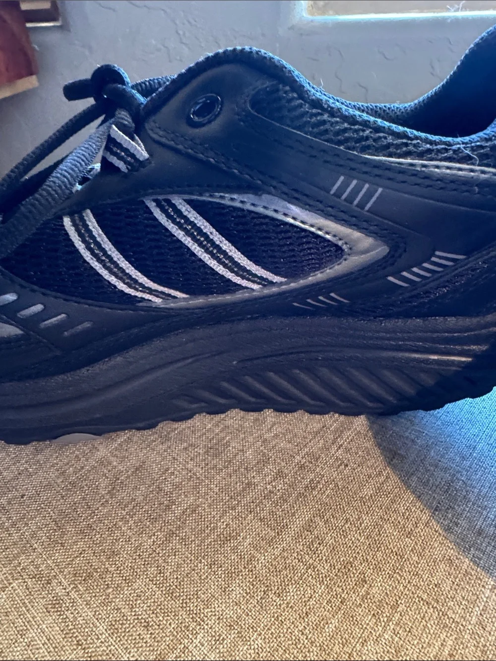 NWOB‎ Women’s Sketchers Shape-Ups size 8.5